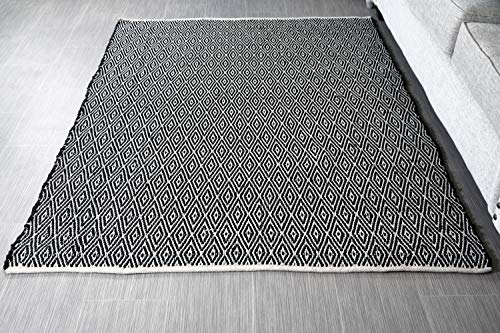 MystiqueDecors 5x7' Rug for Living Room - Natural White & Black Diamond Hand Woven Design Indoor Non-Slip Eco-Friendly 100% Cotton Area Rug (60 X 84)